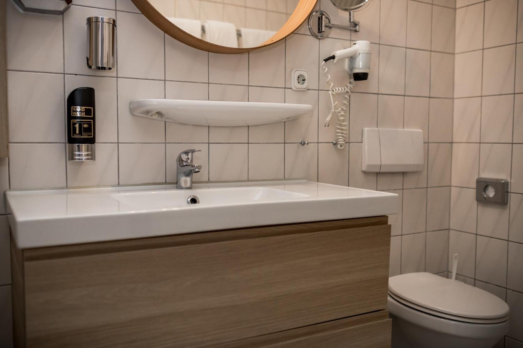Kurhotel Quellenhof Bad Bertrich Luaran gambar